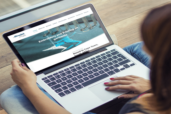 Gimmick Print & Embroidery Desktop - ImageBearers